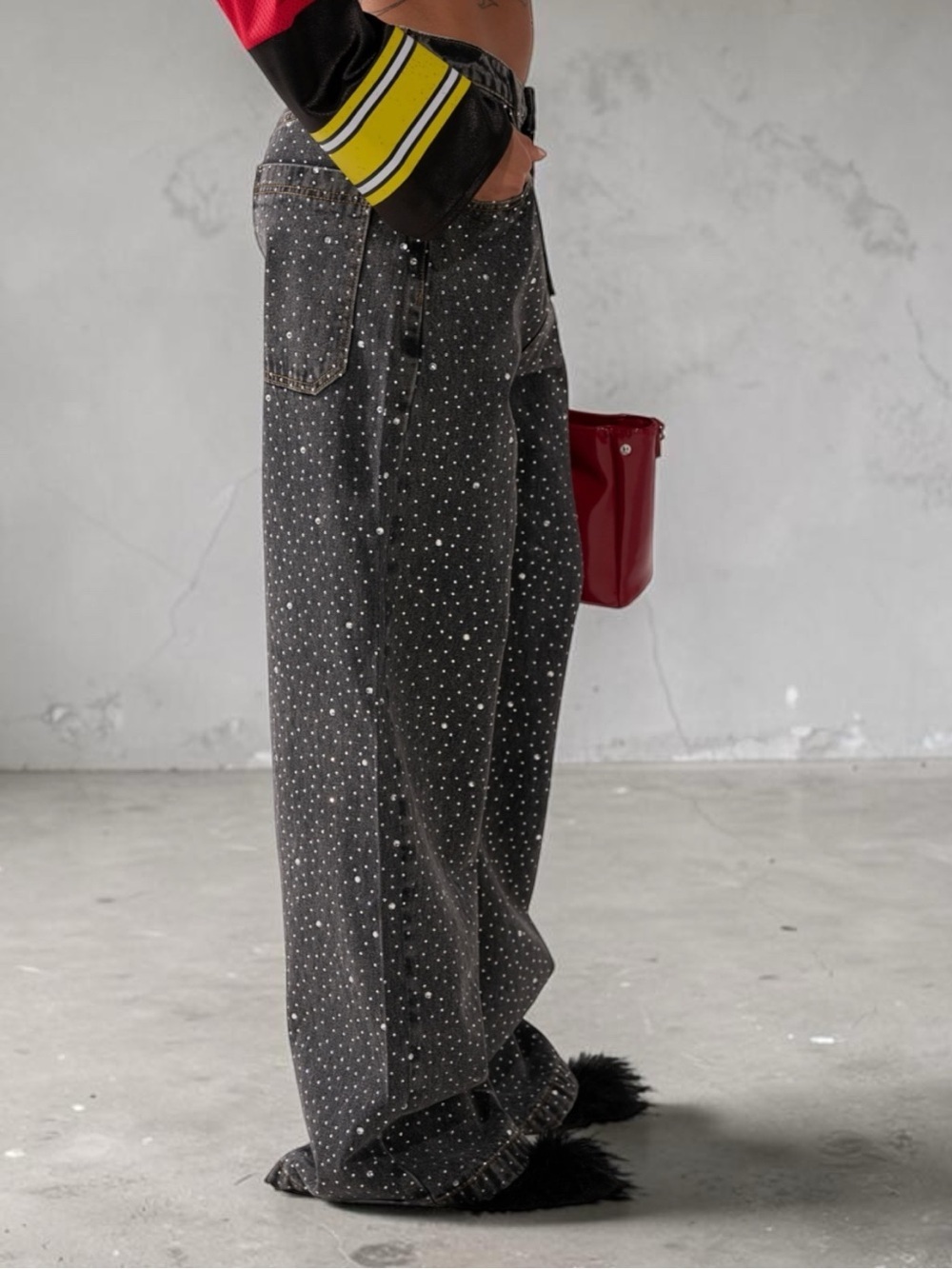 🔥🔥AKIRA Black Wide-Leg Jeans with All-Over Silver Rhinestones - Picture 2 of 10